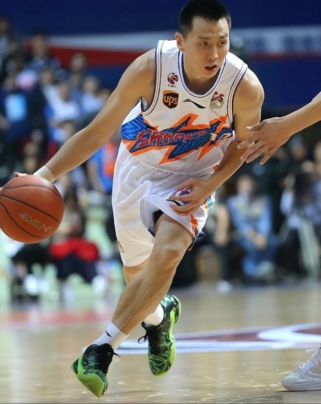 足总杯倒计时，深圳男篮赛前外线爆发，细节引发关注，管理层满意，球队文化再被提及的简单介绍-金年会官方网站